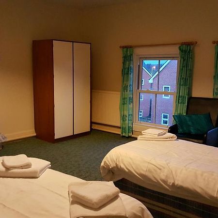 Station Hotel Hucknall エクステリア 写真