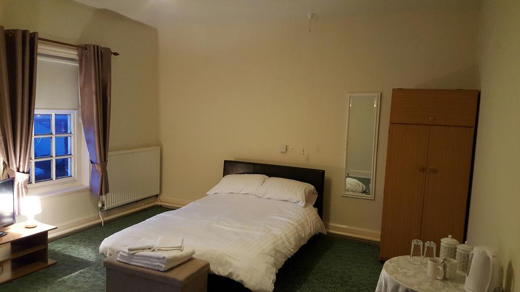 Station Hotel Hucknall エクステリア 写真