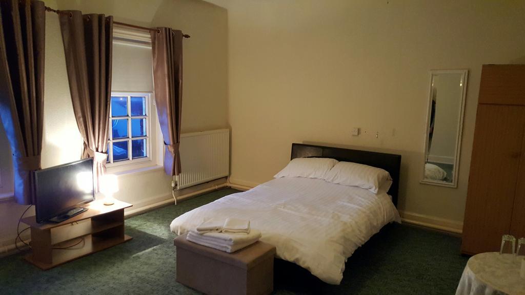 Station Hotel Hucknall エクステリア 写真