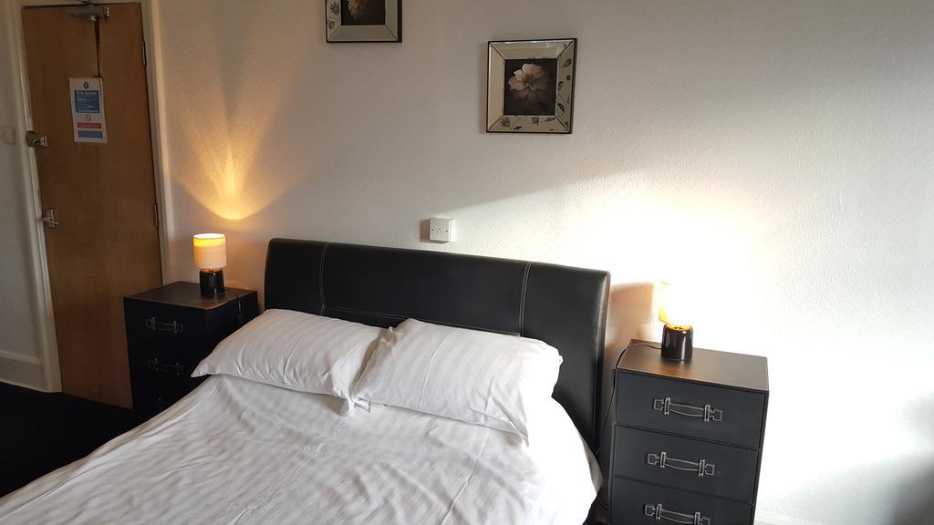 Station Hotel Hucknall エクステリア 写真