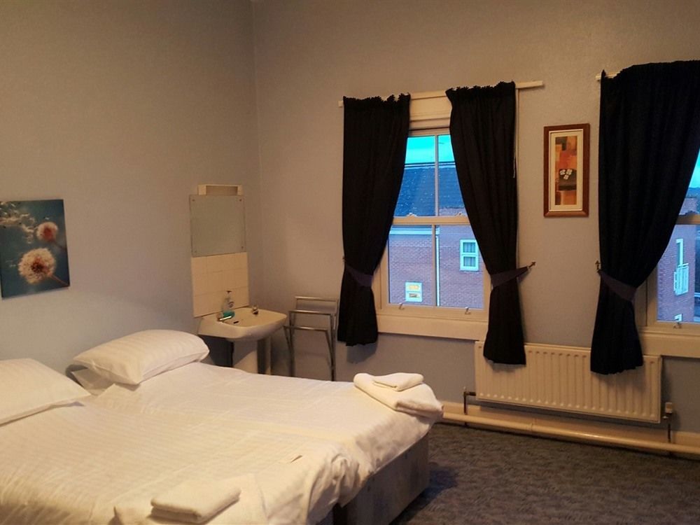 Station Hotel Hucknall エクステリア 写真
