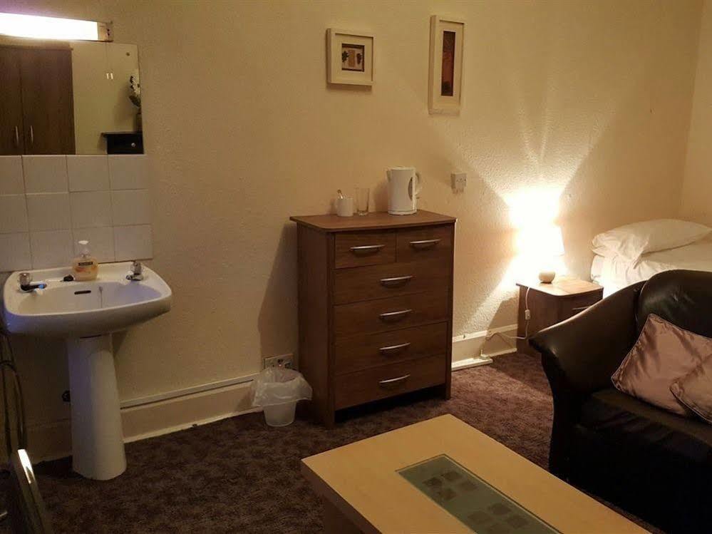 Station Hotel Hucknall エクステリア 写真