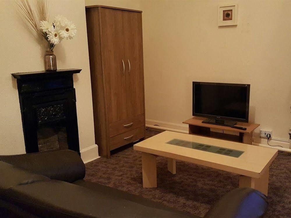 Station Hotel Hucknall エクステリア 写真